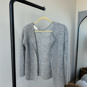 SOLD ❌ Sezane Cardigan